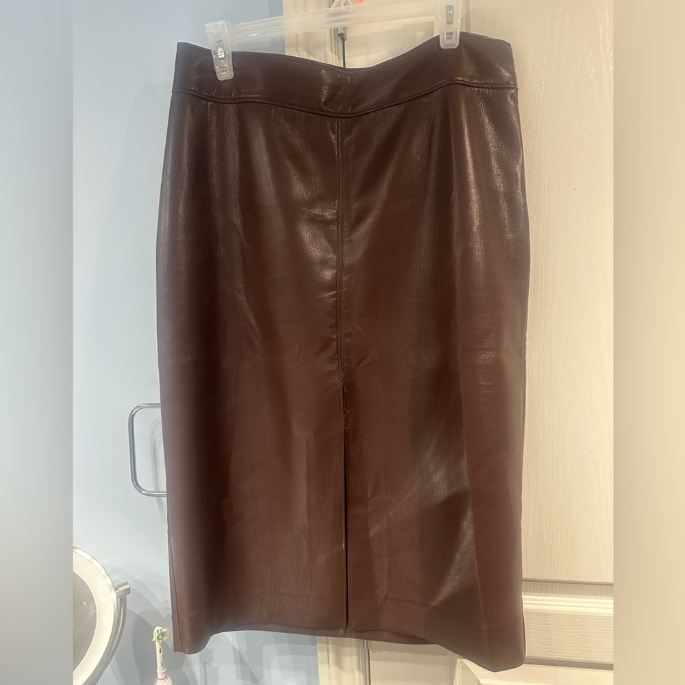 Aritzia Faux leather skirt